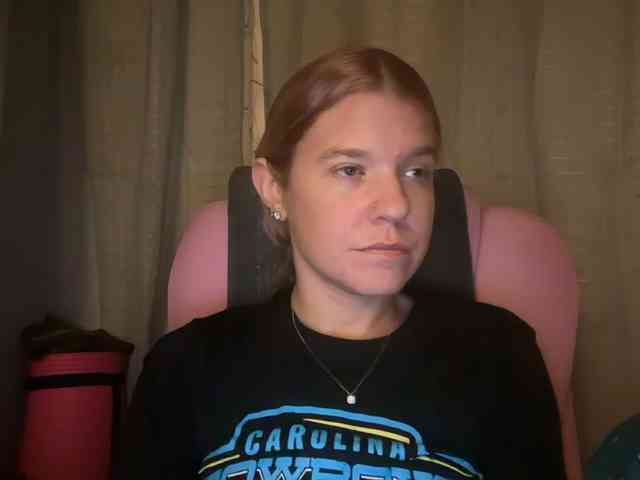 AmericnBarbie webcam