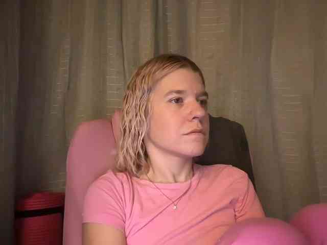 AmericnBarbie webcam