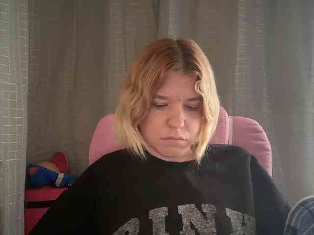 AmericnBarbie webcam