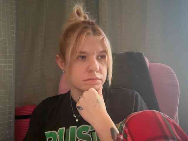 AmericnBarbie webcam