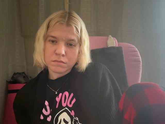 AmericnBarbie webcam