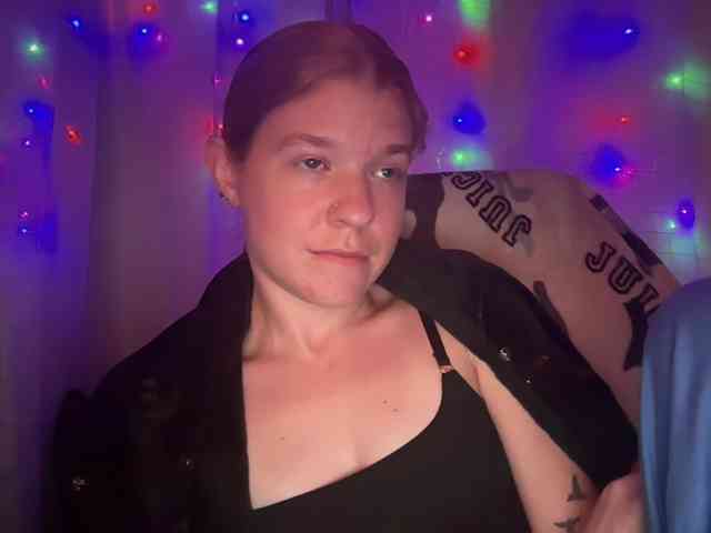 AmericnBarbie webcam