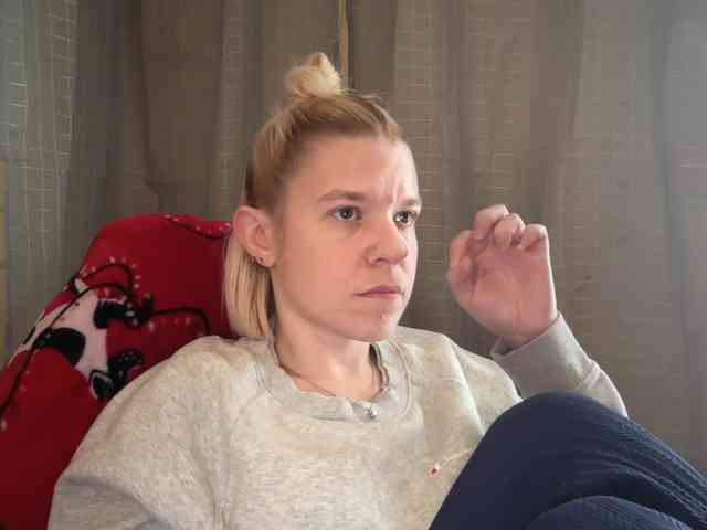 AmericnBarbie webcam