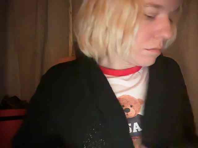 AmericnBarbie webcam