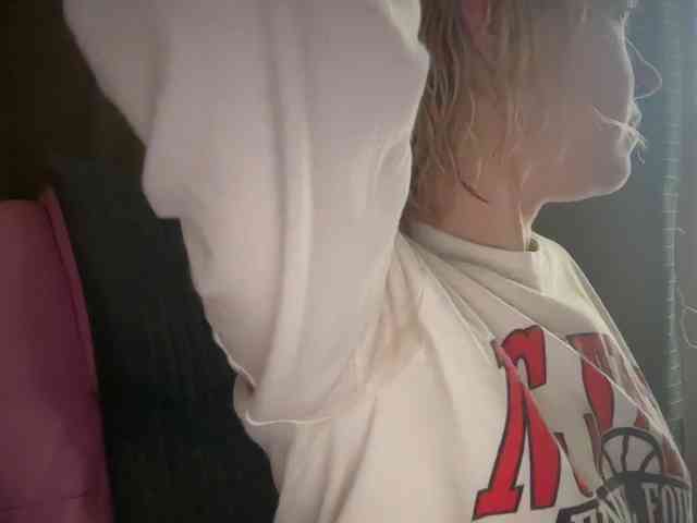 AmericnBarbie webcam