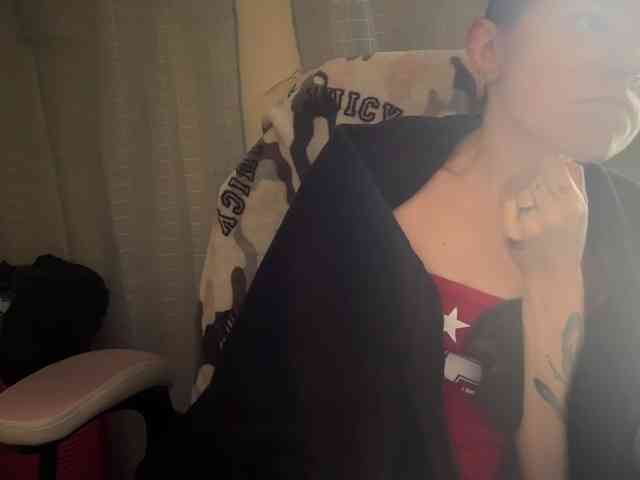 AmericnBarbie webcam