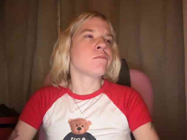 AmericnBarbie webcam