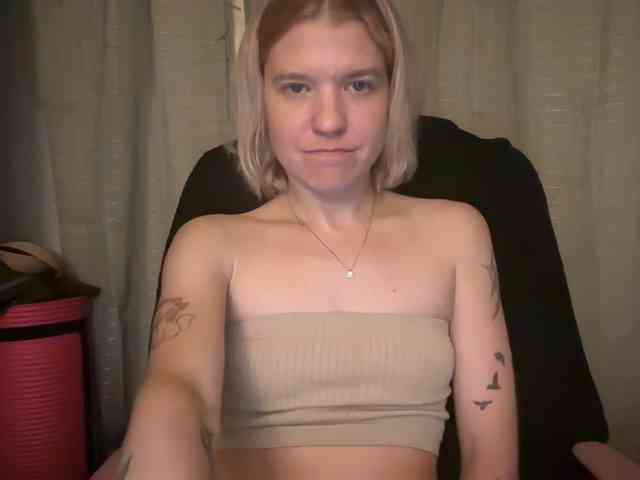 AmericnBarbie webcam