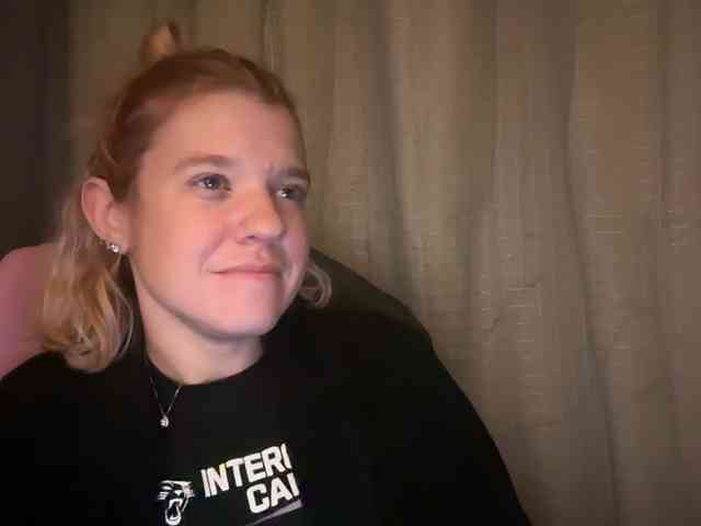 AmericnBarbie webcam