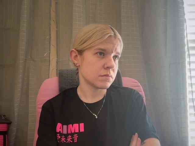 AmericnBarbie webcam