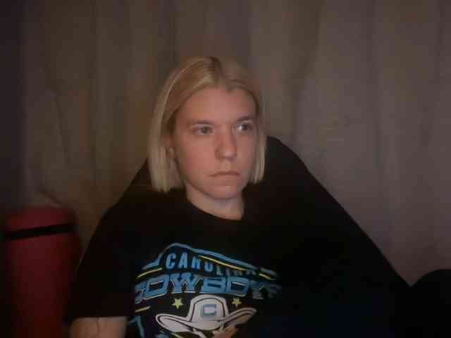 AmericnBarbie webcam