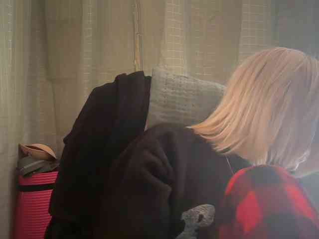 AmericnBarbie webcam