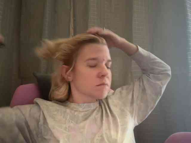 AmericnBarbie webcam