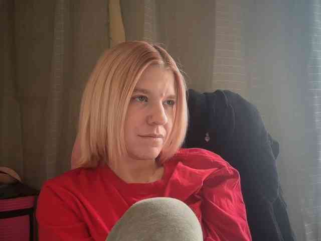 AmericnBarbie webcam