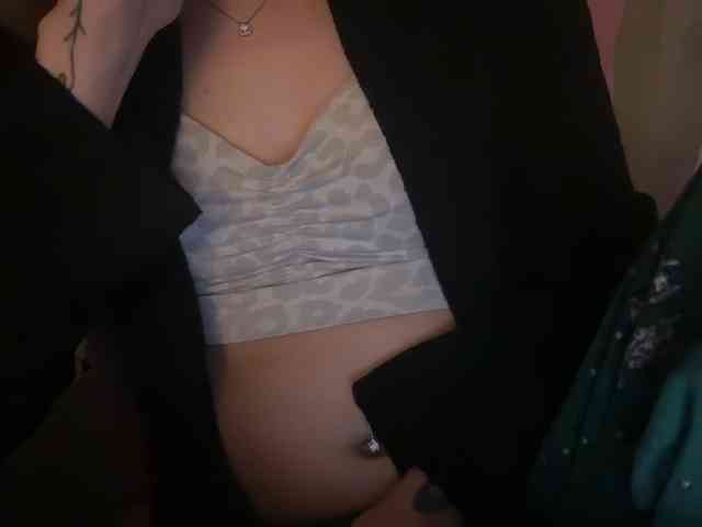 AmericnBarbie webcam