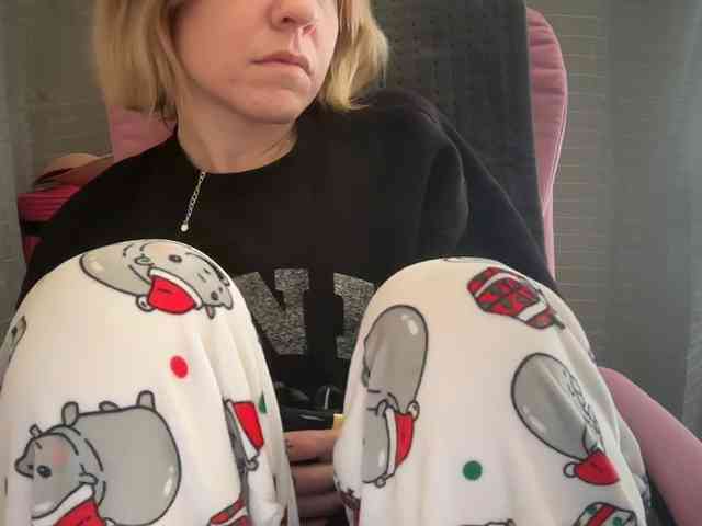 AmericnBarbie webcam