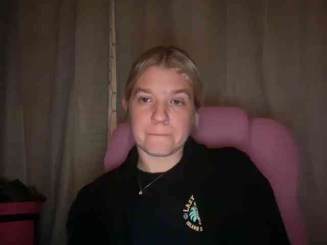 AmericnBarbie webcam