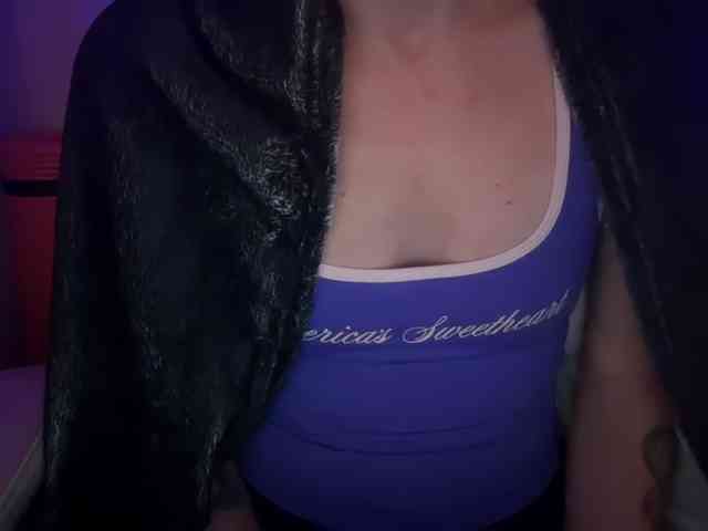 AmericnBarbie webcam