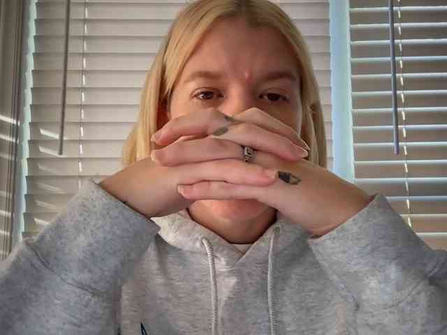 AmericnBarbie webcam
