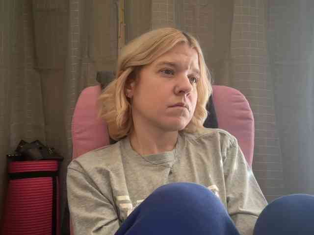 AmericnBarbie webcam