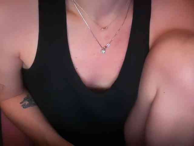 AmericnBarbie webcam