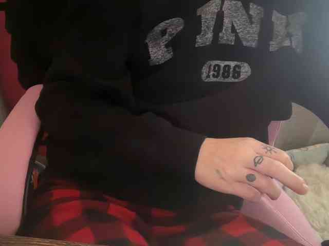 AmericnBarbie webcam