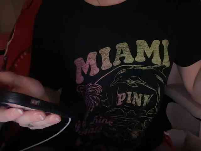 AmericnBarbie webcam