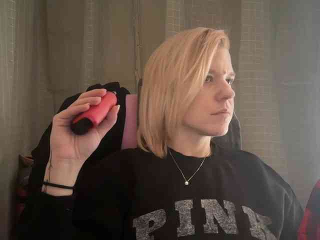 AmericnBarbie webcam