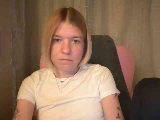 AmericnBarbie webcam