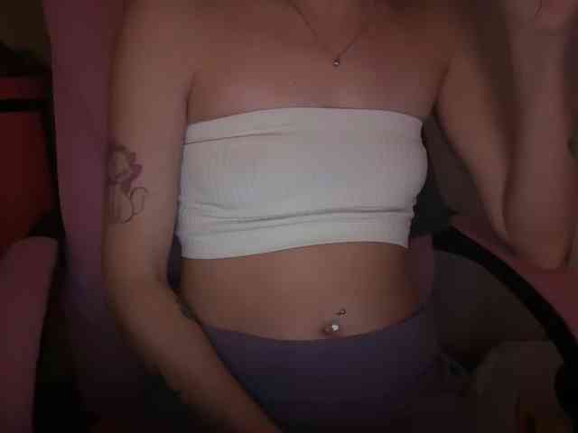 AmericnBarbie webcam