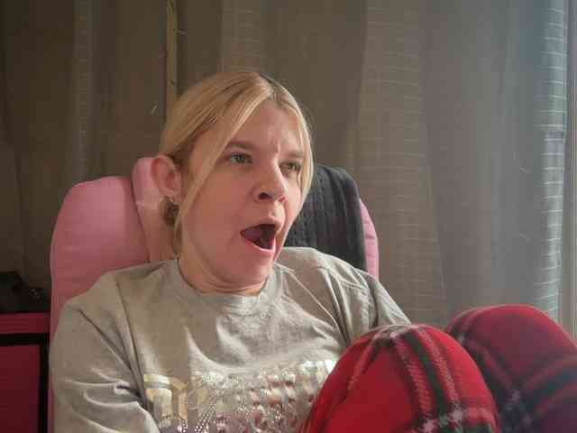 AmericnBarbie webcam