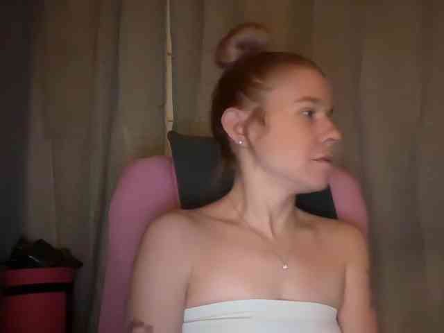 AmericnBarbie webcam