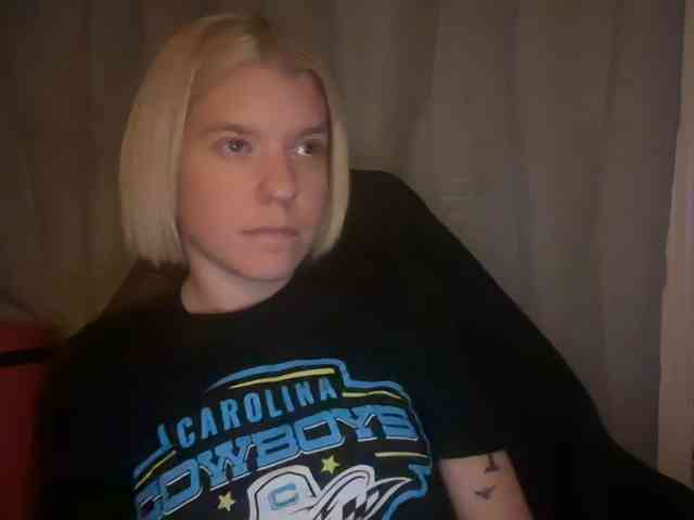 AmericnBarbie webcam