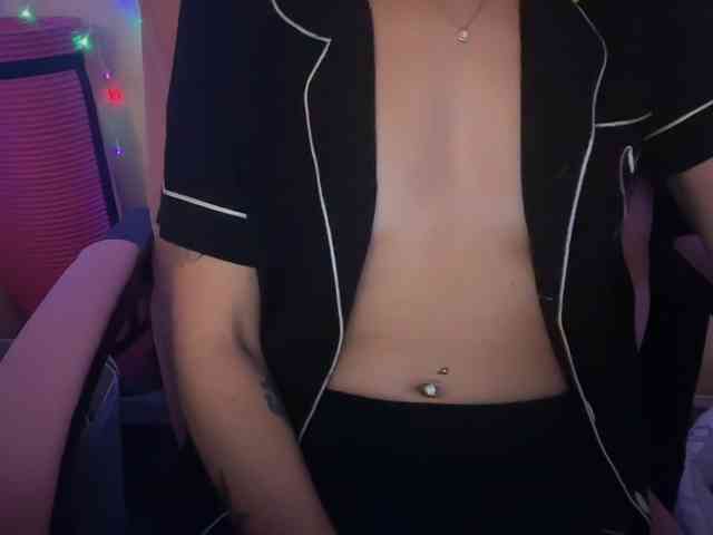 AmericnBarbie webcam