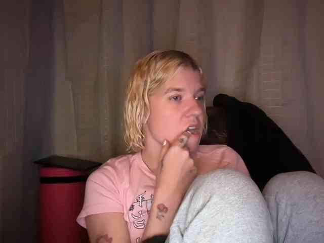 AmericnBarbie webcam