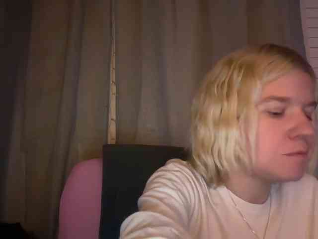 AmericnBarbie webcam