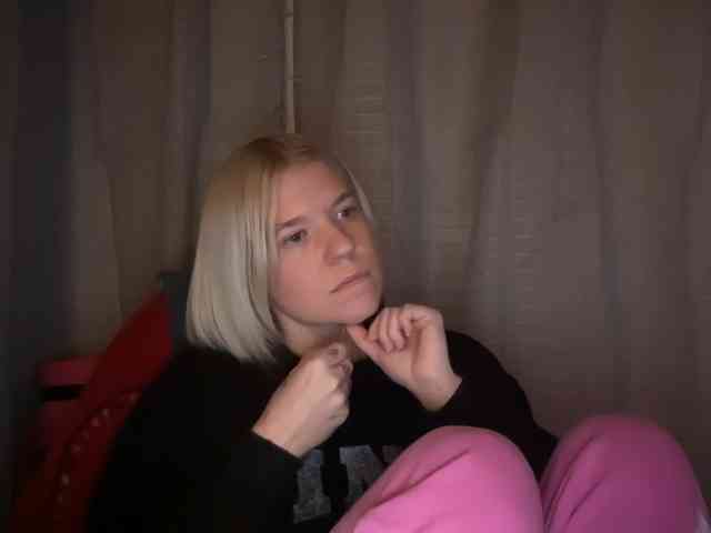 AmericnBarbie webcam