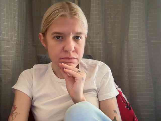 AmericnBarbie webcam