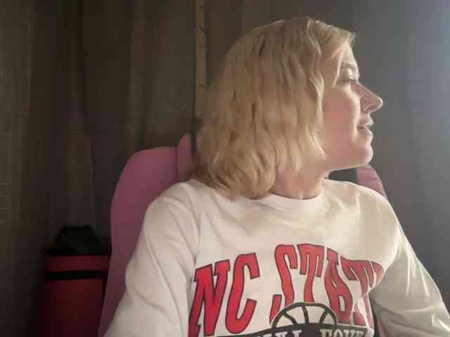 AmericnBarbie webcam