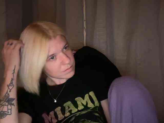 AmericnBarbie webcam