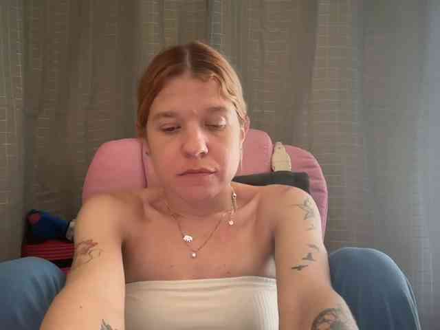 AmericnBarbie webcam