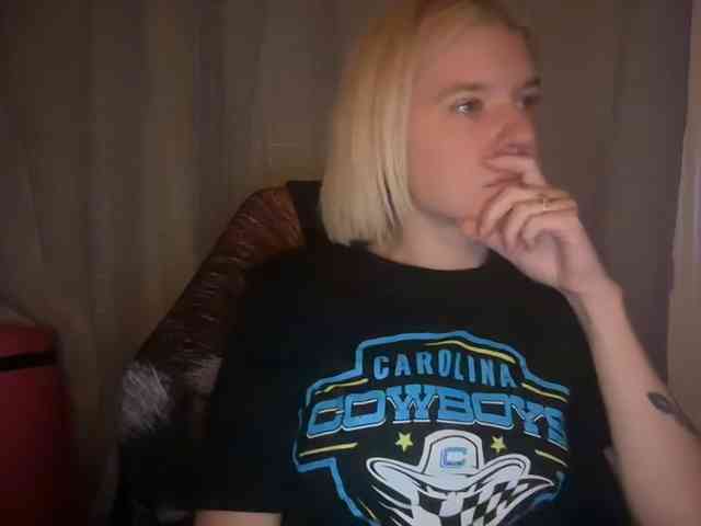 AmericnBarbie webcam