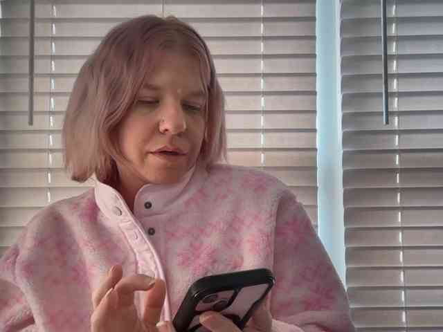 AmericnBarbie webcam