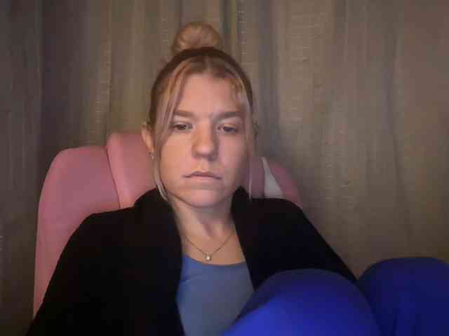 AmericnBarbie webcam