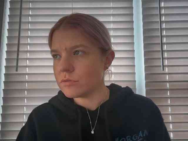 AmericnBarbie webcam