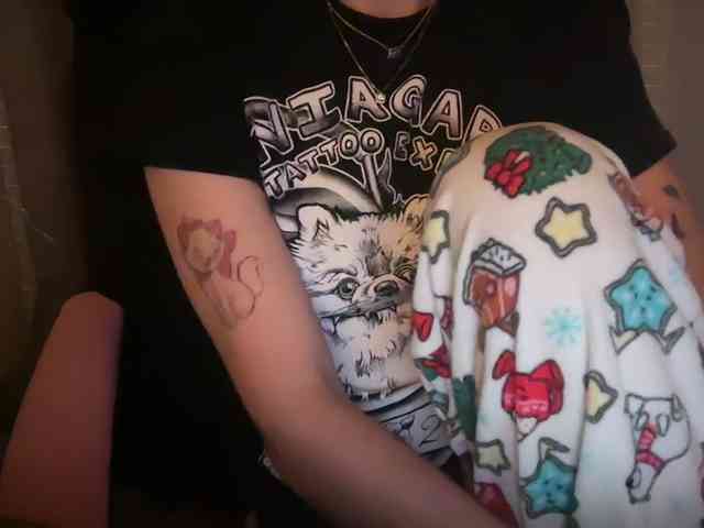 AmericnBarbie webcam