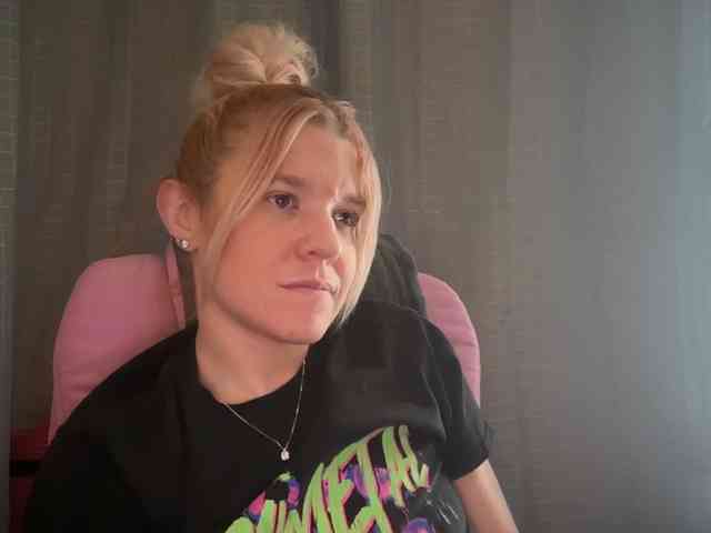 AmericnBarbie webcam