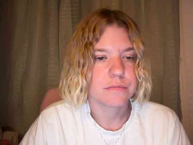 AmericnBarbie webcam