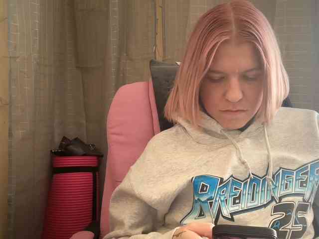 AmericnBarbie webcam