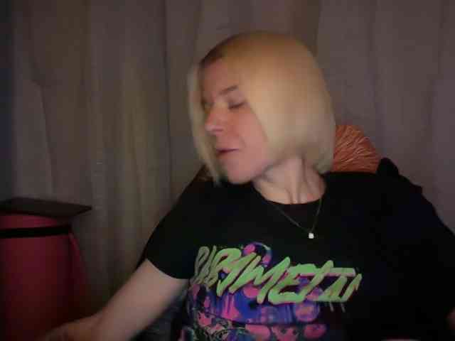 AmericnBarbie webcam